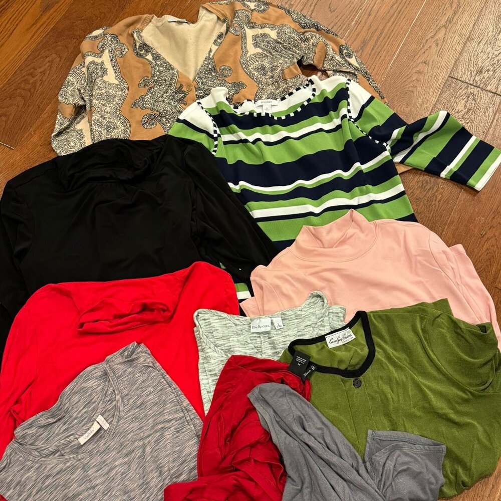 Lot of 10 Women Tops